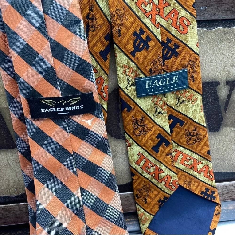 University of Texas UT Hook‎ ‘Em Horns 3 piece set, 2 Ties & Adjustable Belt
